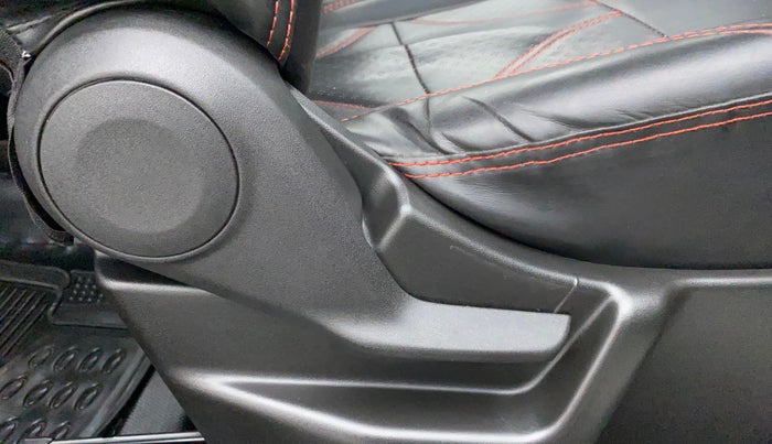 2023 Maruti New Wagon-R LXI 1.0, Petrol, Manual, 5,365 km, Driver Side Adjustment Panel