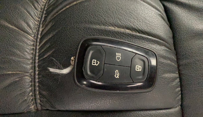 2018 Tata NEXON XZ PLUS PETROL, Petrol, Manual, 23,701 km, Key Close Up