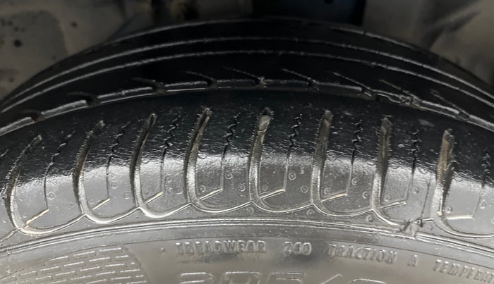 2018 Ford Ecosport TREND + 1.5L PETROL AT, Petrol, Automatic, 47,497 km, Right Front Tyre Tread