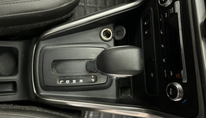 2018 Ford Ecosport TREND + 1.5L PETROL AT, Petrol, Automatic, 47,497 km, Gear Lever