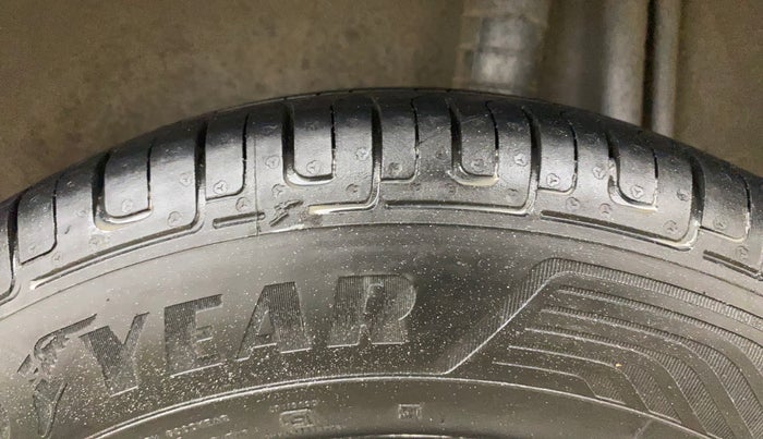 2015 Nissan Micra Active XV, Petrol, Manual, 54,577 km, Left Rear Tyre Tread