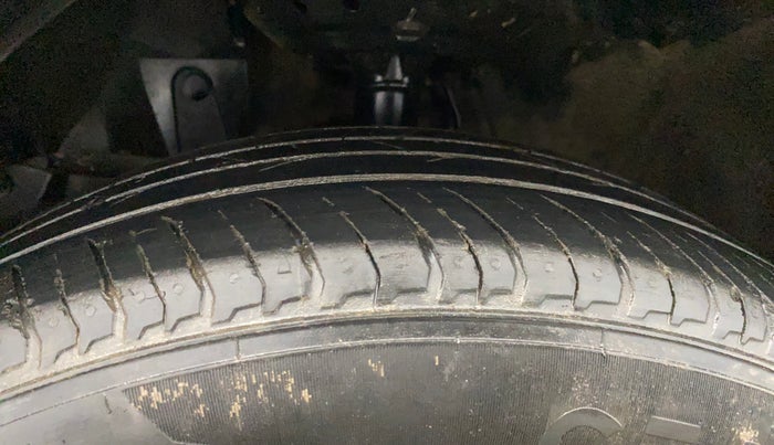 2020 Honda WR-V 1.2L I-VTEC SV MT, Petrol, Manual, 1,03,693 km, Left Front Tyre Tread