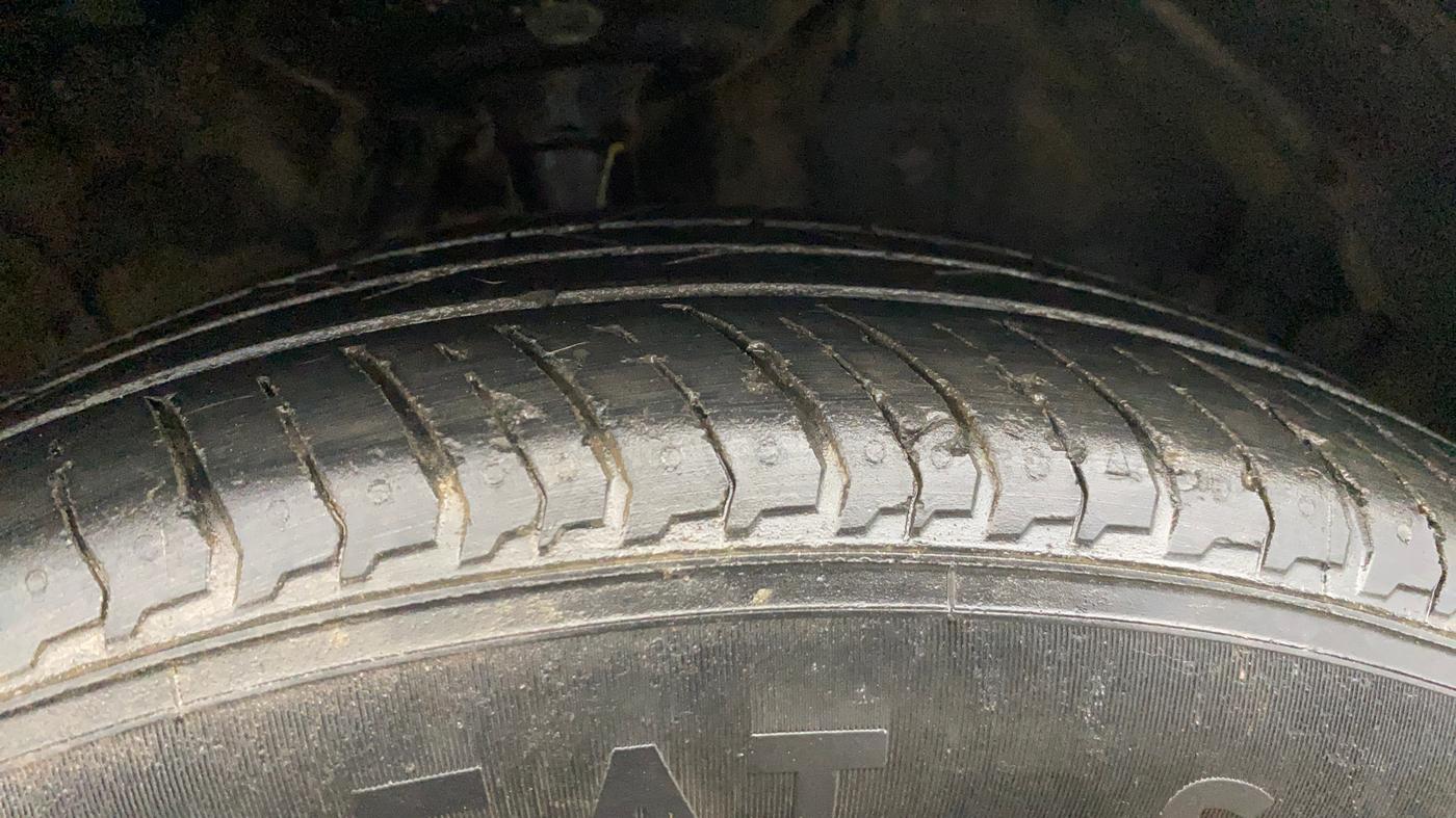 2020 Honda WR-V 1.2L I-VTEC SV MT, Petrol, Manual, 1,03,693 km, Right Front Tyre Tread