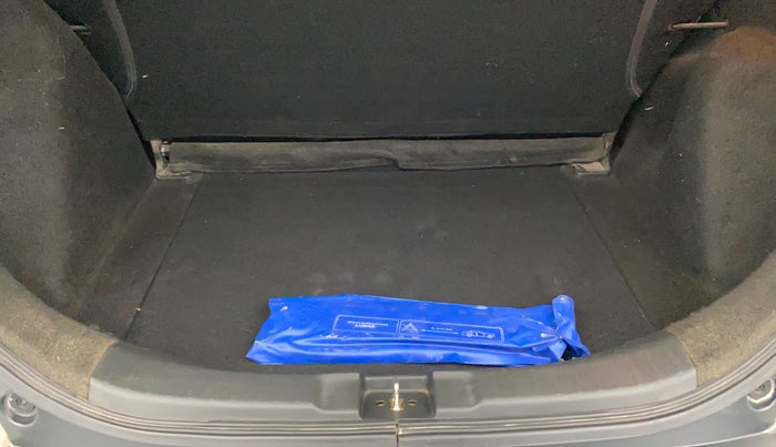 2020 Honda WR-V 1.2L I-VTEC SV MT, Petrol, Manual, 1,03,693 km, Boot Inside