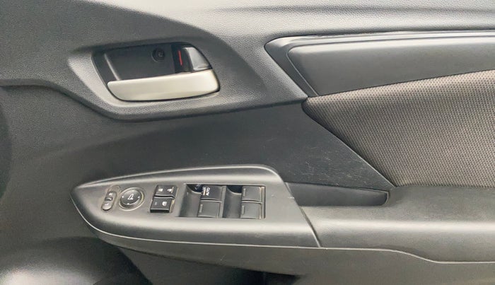 2020 Honda WR-V 1.2L I-VTEC SV MT, Petrol, Manual, 1,03,693 km, Driver Side Door Panels Control