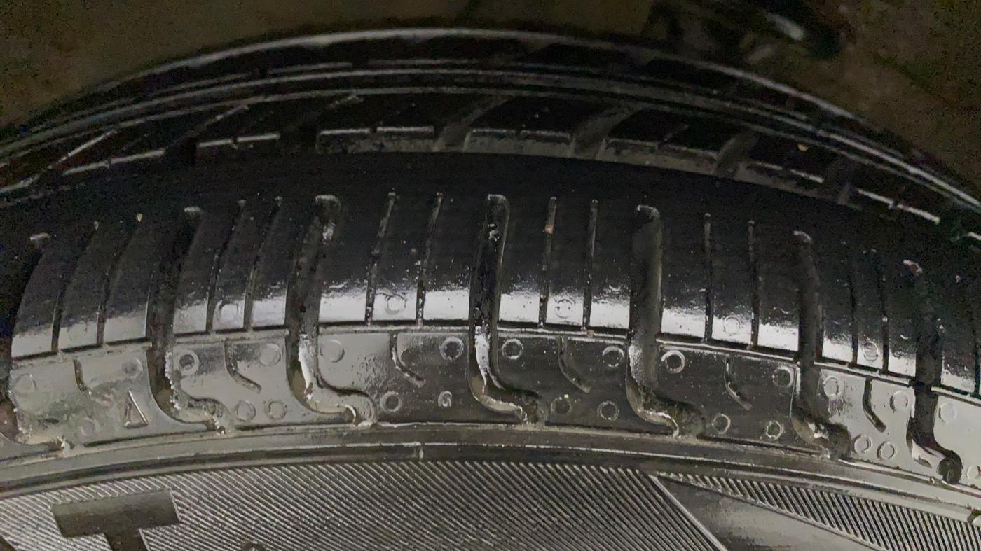 2011 Maruti Alto K10 LXI, Petrol, Manual, 34,128 km, Right Rear Tyre Tread