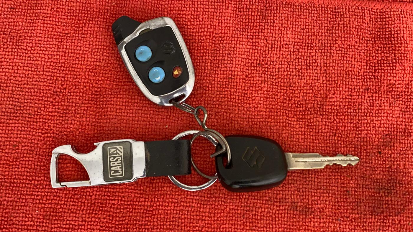 2011 Maruti Alto K10 LXI, Petrol, Manual, 34,128 km, Key Close Up