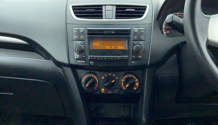 2017 Maruti Swift VXI, Petrol, Manual, 72,483 km, Air Conditioner