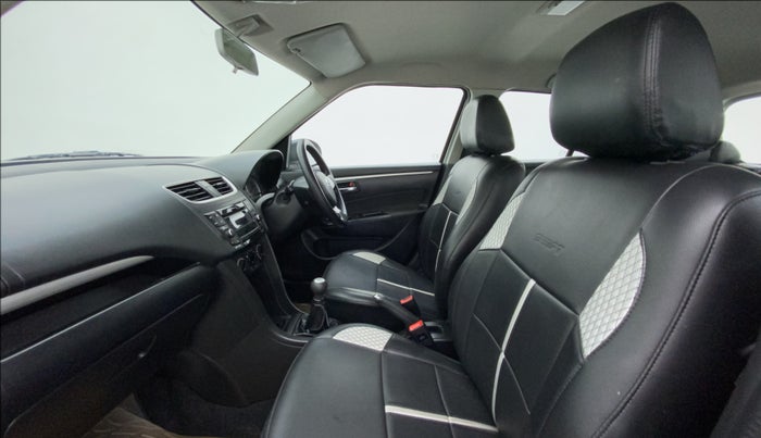2017 Maruti Swift VXI, Petrol, Manual, 72,483 km, Right Side Front Door Cabin