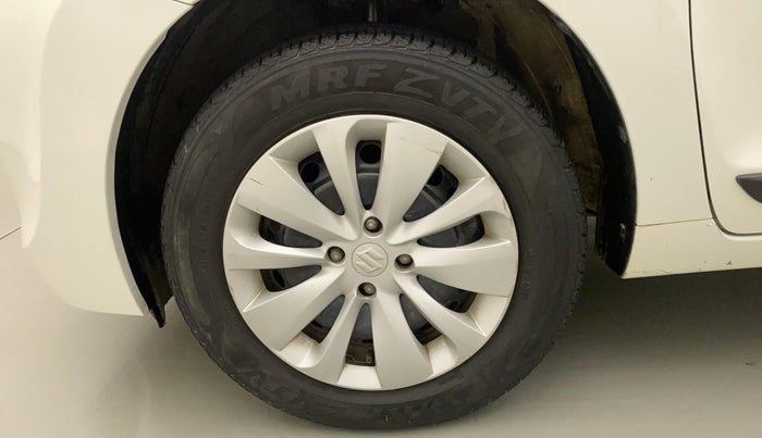 2017 Maruti Baleno DELTA PETROL 1.2, Petrol, Manual, 30,952 km, Left Front Wheel