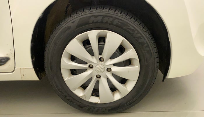 2017 Maruti Baleno DELTA PETROL 1.2, Petrol, Manual, 30,952 km, Right Front Wheel