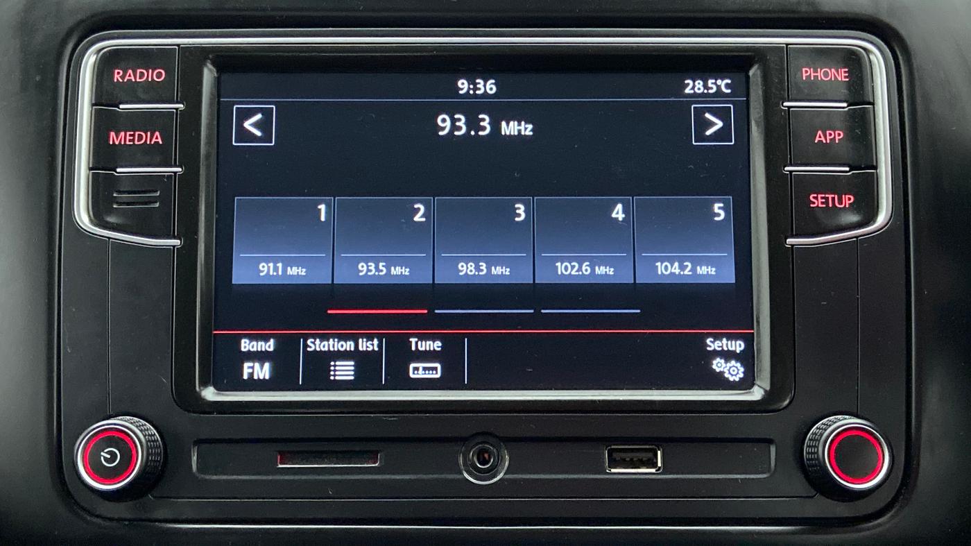 2019 Volkswagen Vento COMFORTLINE MT PETROL, Petrol, Manual, 8,400 km, Infotainment System