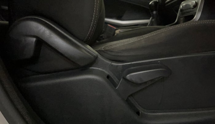 2018 Ford Ecosport TITANIUM 1.5L PETROL, Petrol, Manual, 35,508 km, Driver Side Adjustment Panel