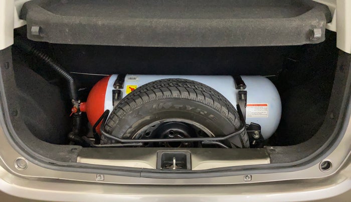2019 Maruti New Wagon-R LXI CNG 1.0, CNG, Manual, 69,411 km, Boot Inside