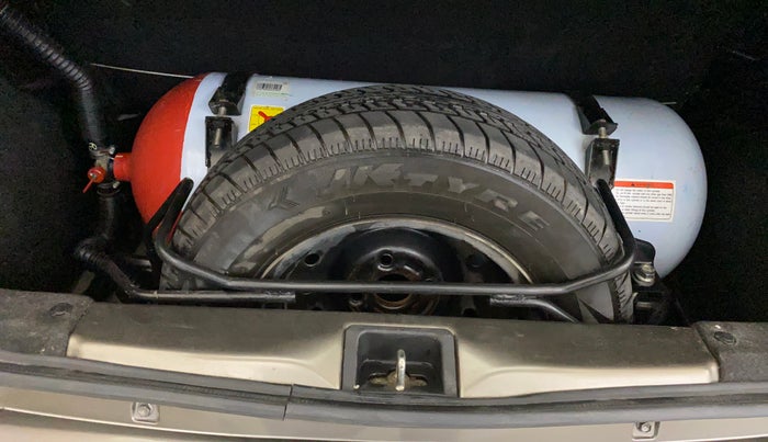 2019 Maruti New Wagon-R LXI CNG 1.0, CNG, Manual, 69,411 km, Spare Tyre
