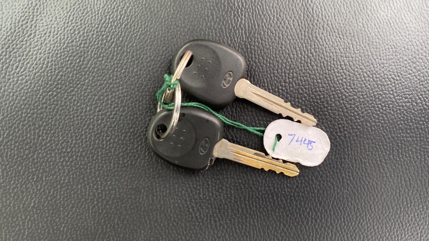2019 Hyundai NEW SANTRO ERA, Petrol, Manual, 27,578 km, Key Close Up