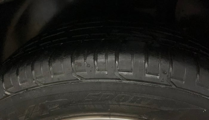 2017 Hyundai Creta SX PLUS AT 1.6 PETROL, Petrol, Automatic, 48,954 km, Left Rear Tyre Tread