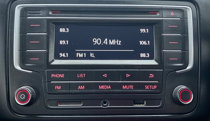 2019 Volkswagen Polo Trendline 1.0 L Petrol, Petrol, Manual, 34,988 km, Infotainment System