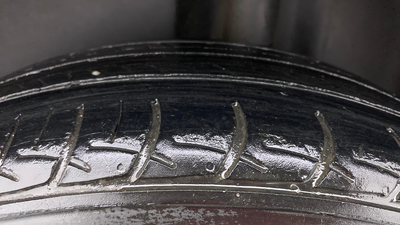 2019 Volkswagen Polo Trendline 1.0 L Petrol, Petrol, Manual, 34,988 km, Left Rear Tyre Tread
