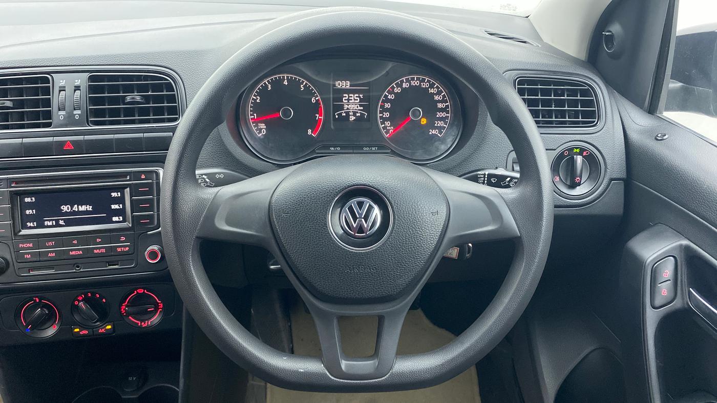 2019 Volkswagen Polo Trendline 1.0 L Petrol, Petrol, Manual, 34,988 km, Steering Wheel Close Up