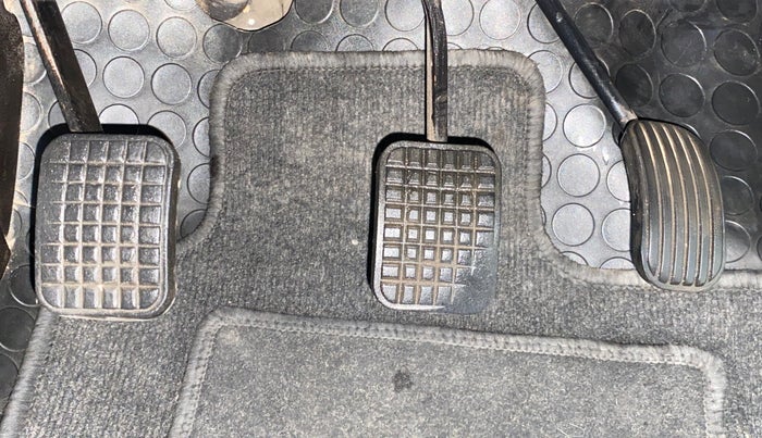 2015 Tata Zest XT RT, Petrol, Manual, 49,399 km, Pedals