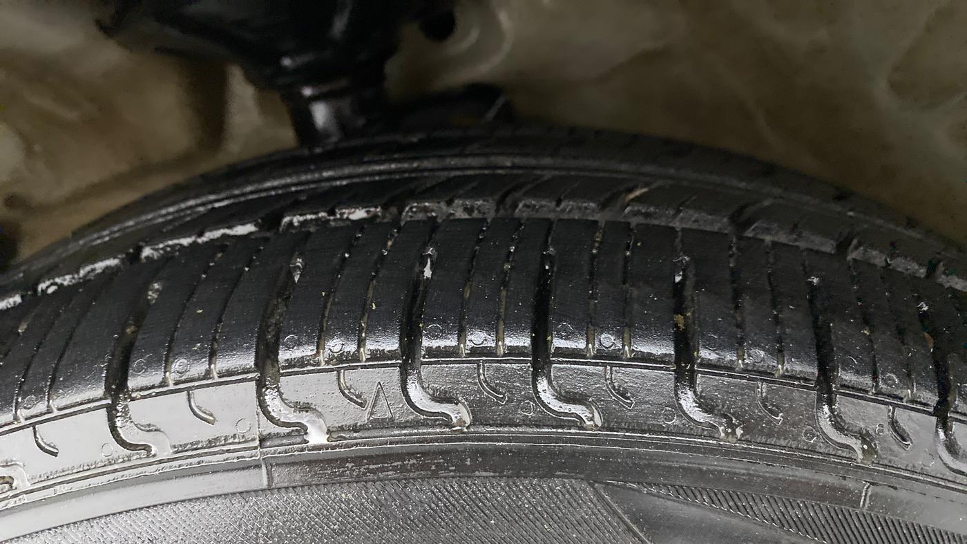 2018 Maruti Celerio X ZXI AMT, Petrol, Automatic, 34,079 km, Left Front Tyre Tread