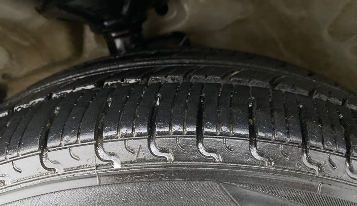 2018 Maruti Celerio X ZXI AMT, Petrol, Automatic, 34,079 km, Left Front Tyre Tread