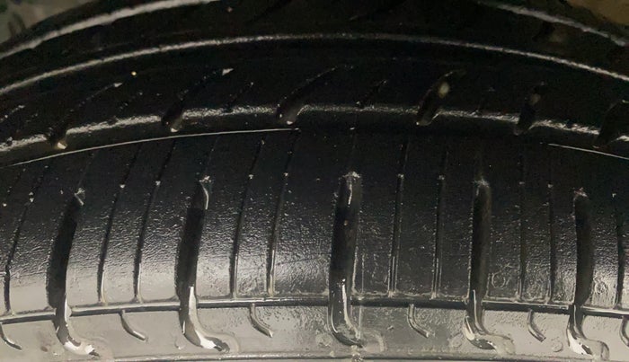 2023 Maruti S PRESSO VXI S-CNG, CNG, Manual, 46,557 km, Left Front Tyre Tread