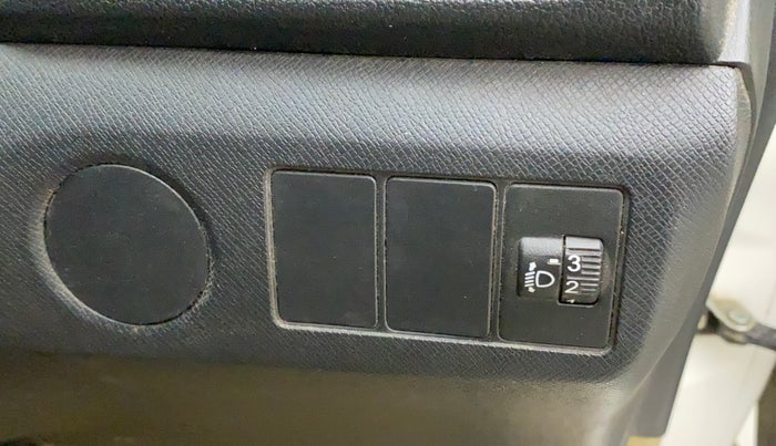 2016 Honda Brio E MT, Petrol, Manual, 59,609 km, Dashboard - Headlight height adjustment not working