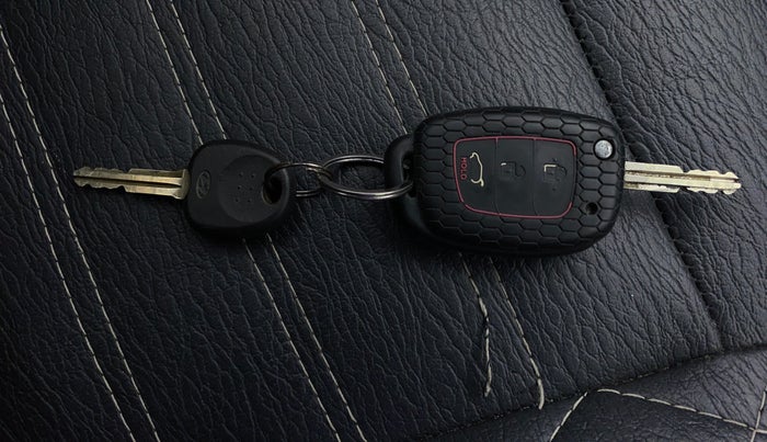 2016 Hyundai Elite i20 SPORTZ 1.2, Petrol, Manual, 1,15,037 km, Key Close Up