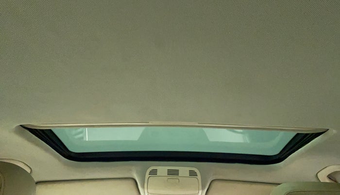 2011 Volkswagen Passat HIGHLINE DSG, Diesel, Automatic, 96,136 km, Moonroof/ Sunroof