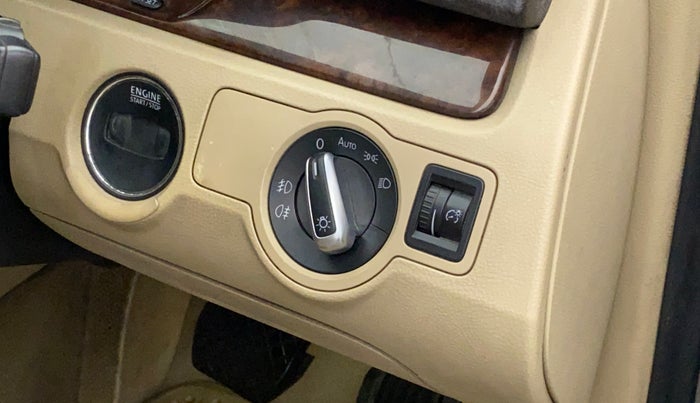 2011 Volkswagen Passat HIGHLINE DSG, Diesel, Automatic, 96,136 km, Dashboard - Headlight height adjustment not working