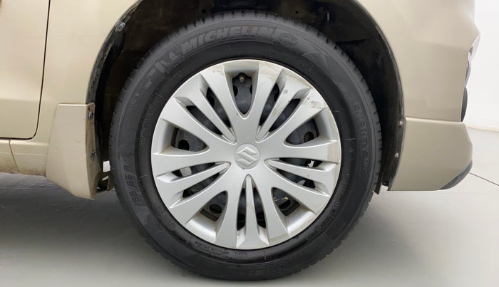 2014 Maruti Ertiga VXI CNG, CNG, Manual, 86,899 km, Right Front Wheel