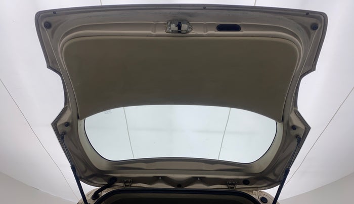 2014 Maruti Ertiga VXI CNG, CNG, Manual, 86,899 km, Boot Door Open