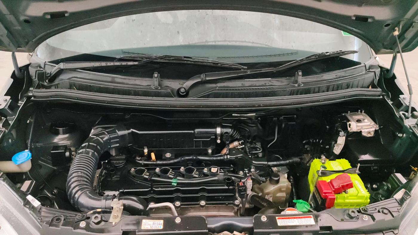 2019 Maruti New Wagon-R ZXI 1.2 AMT, Petrol, Automatic, 45,472 km, Engine View