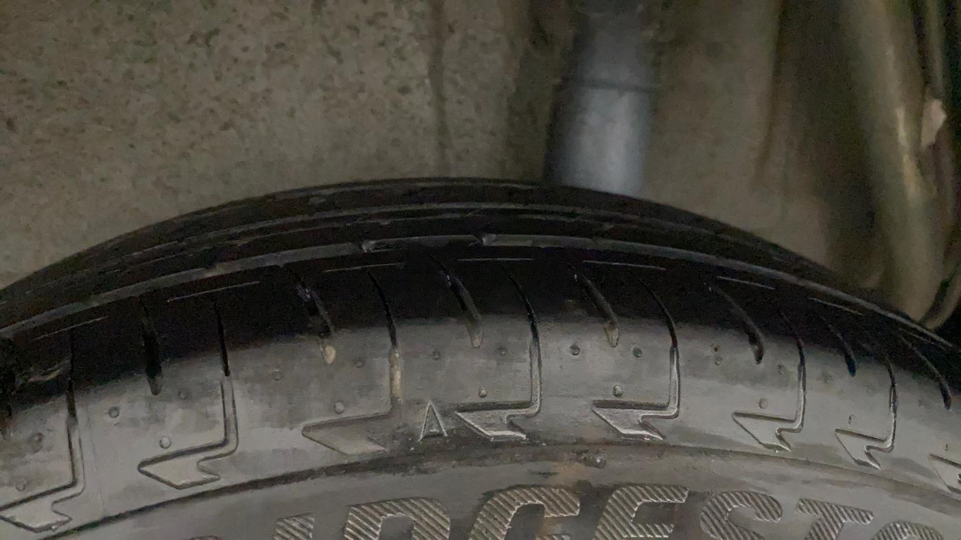 2022 Maruti Celerio VXI CNG, CNG, Manual, 76,053 km, Left Rear Tyre Tread