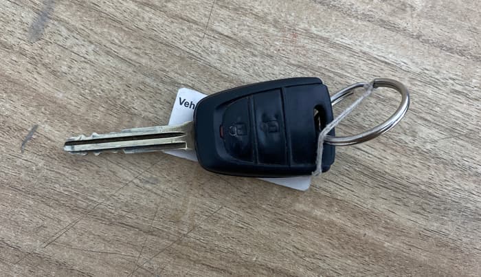2017 Hyundai Grand i10 SPORTZ (O) AT 1.2 KAPPA VTVT, Petrol, Automatic, 31,831 km, Key Close Up