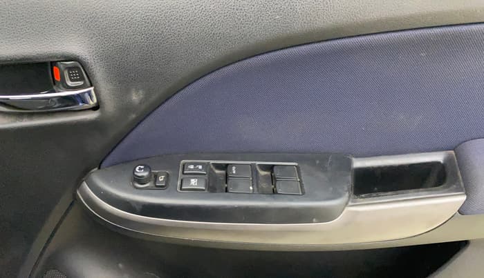 2019 Maruti Baleno ZETA PETROL 1.2, Petrol, Manual, 29,445 km, Driver Side Door Panels Control