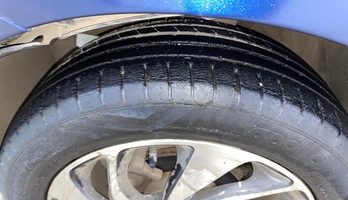 2019 Maruti Baleno ZETA PETROL 1.2, Petrol, Manual, 29,445 km, Left Front Tyre Tread