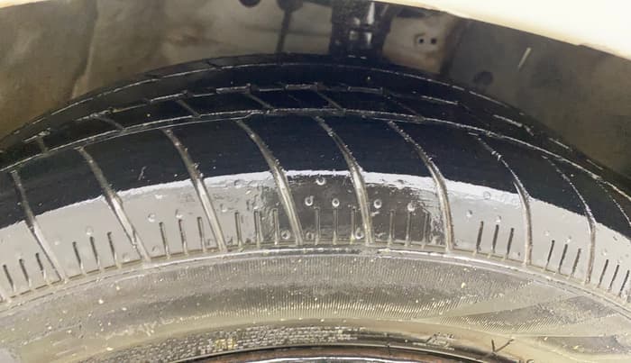 2014 Honda Mobilio 1.5L I-VTEC S, Petrol, Manual, 93,632 km, Right Front Tyre Tread
