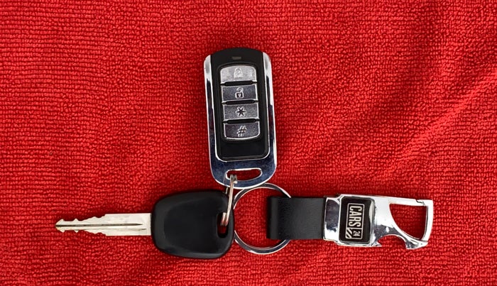 2020 Maruti Alto LXI OPT, Petrol, Manual, 19,337 km, Key Close Up