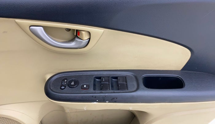 2014 Honda Amaze 1.2L I-VTEC VX, Petrol, Manual, 69,980 km, Driver Side Door Panels Control