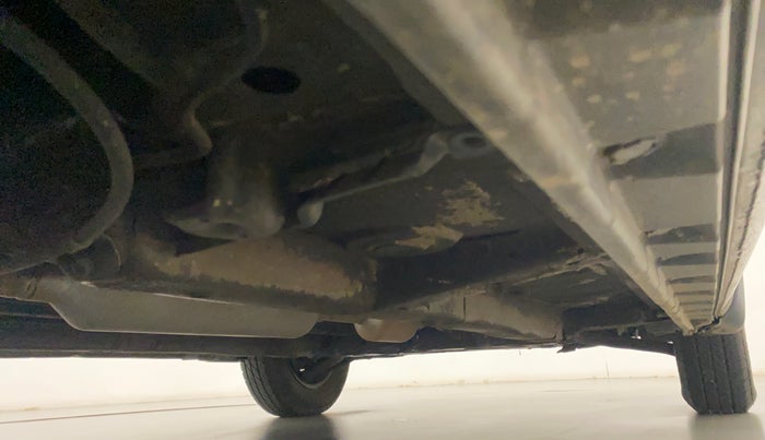 2016 Maruti Swift Dzire VXI, Petrol, Manual, 77,984 km, Right Side Underbody