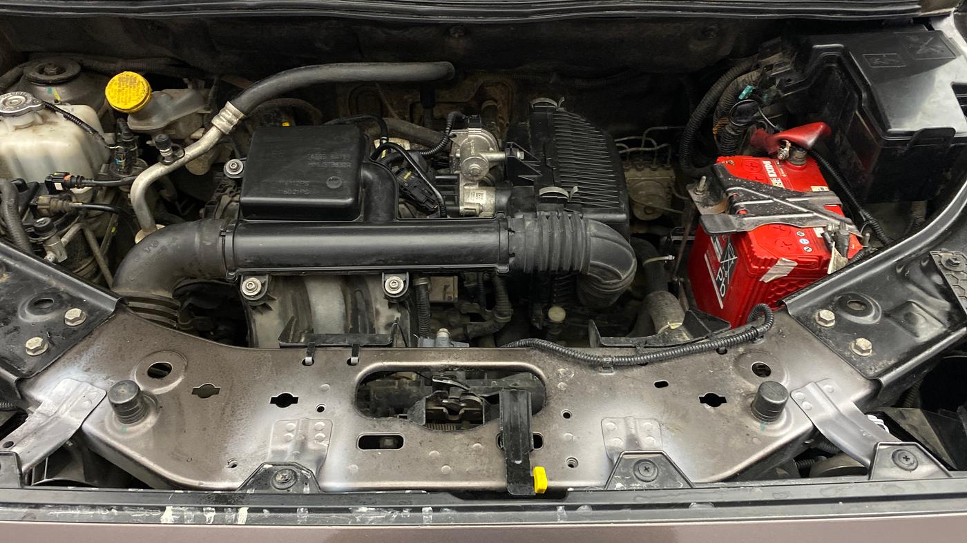 2022 Nissan MAGNITE XE, Petrol, Manual, 79,707 km, Engine View