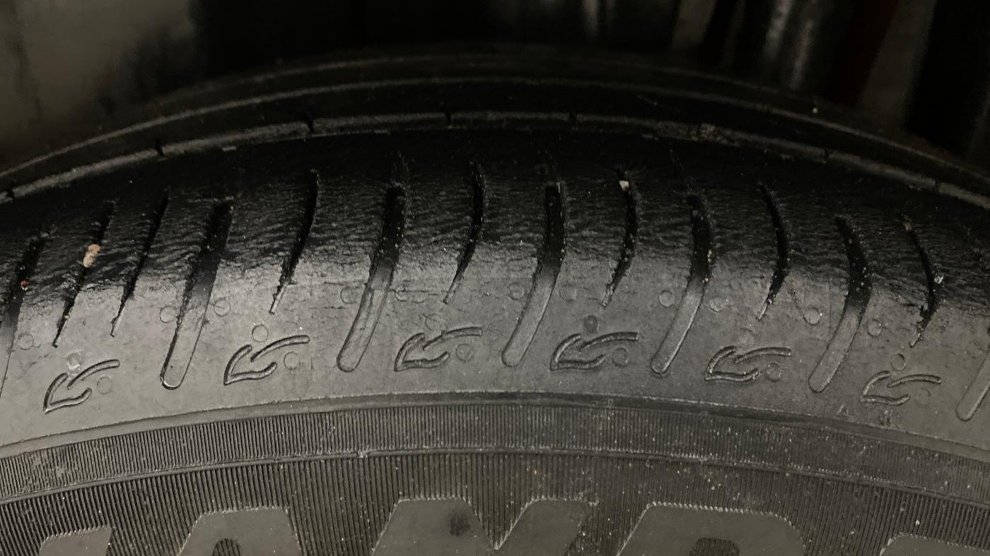 2023 Maruti BREZZA ZXI SMART HYBRID , Petrol, Manual, 43,560 km, Left Rear Tyre Tread