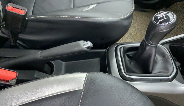 2021 Maruti IGNIS DELTA 1.2 K12, Petrol, Manual, 12,826 km, Gear Lever