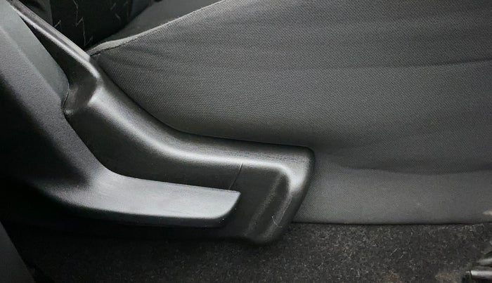 2019 Maruti IGNIS ZETA 1.2 AMT, Petrol, Automatic, 31,700 km, Driver Side Adjustment Panel