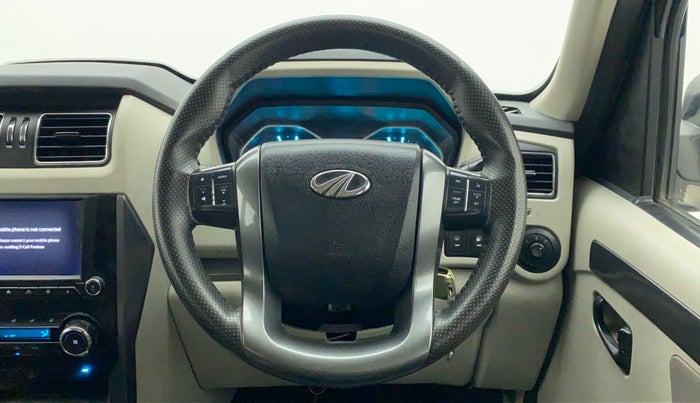 2021 Mahindra Scorpio S9, Diesel, Manual, 44,298 km, Steering Wheel Close Up