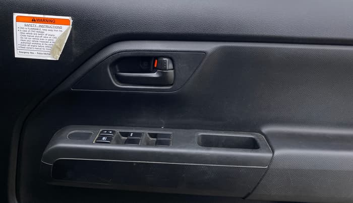 2019 Maruti New Wagon-R LXI CNG 1.0, CNG, Manual, 94,561 km, Driver Side Door Panels Control
