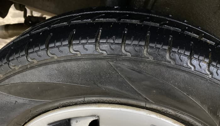 2019 Maruti New Wagon-R LXI CNG 1.0, CNG, Manual, 94,561 km, Right Rear Tyre Tread